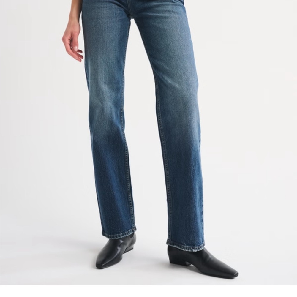 Abercrombie & Fitch high rise 90s relaxed  jeans